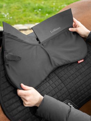 Show full view: LeMieux ProSorb Plain 2 Pocket Half Horse Saddle Pad, Black, Large slide 7 of 8