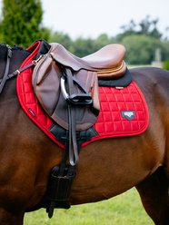 LeMieux Loire Classic Close Contact Square Horse Saddle Pad, Chilli, Large slide 2 of 4