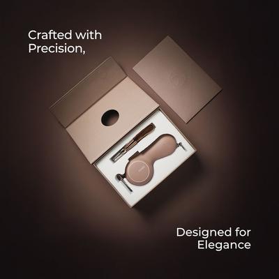 Show full view: Maison FurRéal ChocoLéash Flagship with Hand Warming & Power Bank Retractable Dog Leash, Mocha Mousse, 9-ft long, 1.75-in wide slide 7 of 12