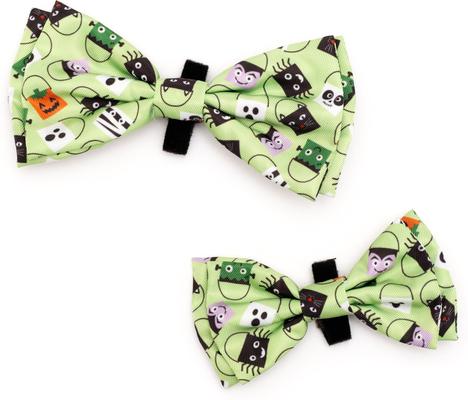Show full view: The Worthy Dog Tricks for Treats Dog Bow Tie, Lime, Large slide 2 of 3