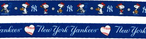 Show full view: Sassy Woof MLB x Peanuts New York Yankees Dog Leash, 5-ft long, 3/4-in wide slide 3 of 5
