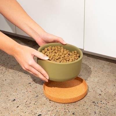Show full view: Waggo Corky Non-Slip Removable Cork Base Dog & Cat Bowl, 4-cup, Black slide 7 of 8