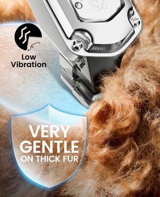 Show full view: OneIsAll RFC-676PRO Cordless & Low Noise Rechargeable Heavy-Duty Dog Grooming Kit, Silver slide 4 of 10