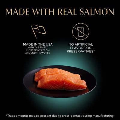 Show full view: Sheba Gravy Indulgence Salmon Entree in Extra Gravy Grain-Free Adult Wet Cat Food Trays, 2.6-oz tray, case of 24 slide 4 of 11