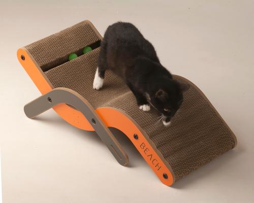 Show full view: New Age Pet Purr & Play Kitty Lounge Cat Scratcher Toy, Orange, Small slide 5 of 7