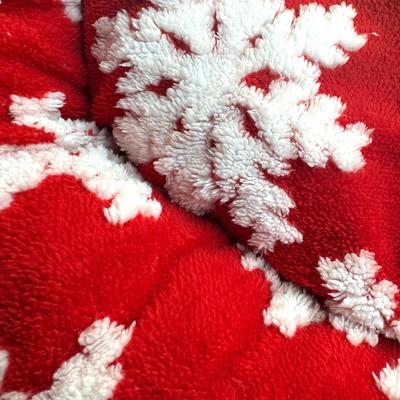 Show full view: Ridge Creek Round Snowflake Holiday Orthopedic Bolster Dog Bed, Red, Large slide 6 of 8