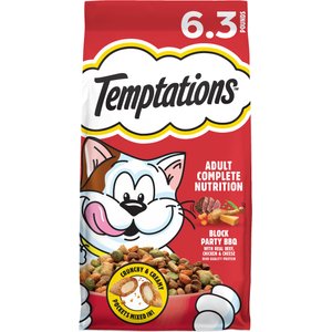 Temptations Beef, Chicken, & Cheese BBQ Flavor Adult Dry Cat Food, 6.3-lb bag