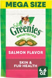 Greenies Feline SmartBites Healthy Skin & Fur Natural Salmon Flavor Soft & Crunchy Adult Cat Treats, 4.6-oz bag