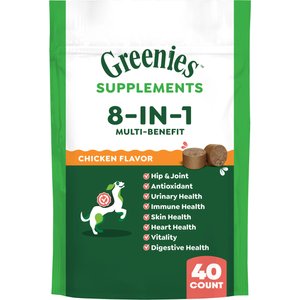 Greenies 8-in-1 Multi-Benefit Chicken Flavored Soft Chew Multivitamin for Dogs, 7.76-oz pouch