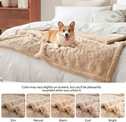 Invenho Checkerboard Print Dog & Cat Blanket, Brown, Medium slide 2 of 9