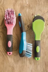 Tail Tamer by Professional's Choice Soft Touch Horse Bucket Brush