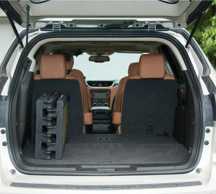 Show full view: Pet Gear Travel Lite Tri-Fold Reflective Dog Ramp slide 4 of 6