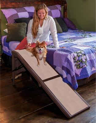 Show full view: Pet Gear Free Standing Dog Ramp, Chocolate slide 3 of 6