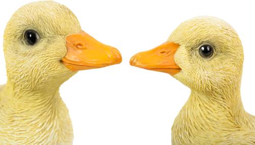 Show full view: Hi-Line Gift Ducklings Statue, 4.53-in slide 7 of 9