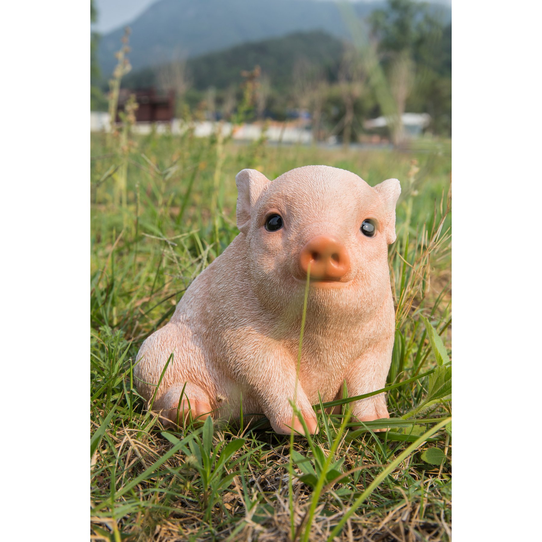 Hi-Line Gift Chubby Piglet Sitting Statue, 4.57-in
