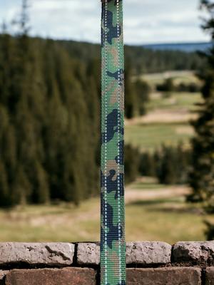 Show full view: Shed Defender Three Padded Handle Nylon Reflective Dog Leash, 5-ft, Camo slide 4 of 8