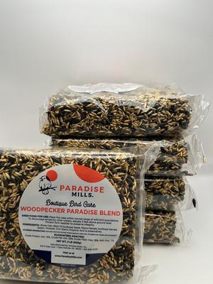 Show full view: Paradise Mills Cake Woodpecker Paradise Seed Blend Wild Bird Food, 2-lb block, 5 count slide 3 of 3