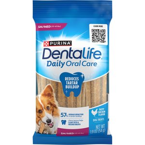 DentaLife Daily Oral Care Chicken Flavor Small/Medium Adult Dental Dog Treats, 3 count pouch
