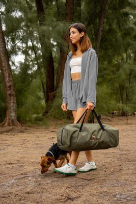 Show full view: Noah & Paw Collapsible Soft-Sided Dog Crate, Green, 36-in slide 6 of 9