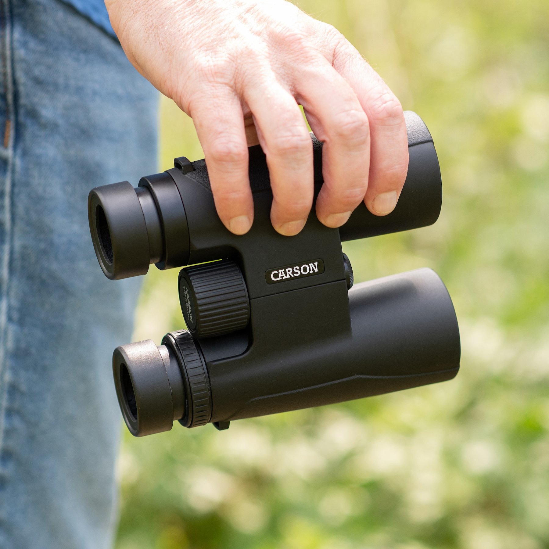 Carson Makalu Lightweight & Portable MK-042 10 x 42-mm Power Binocular, Black