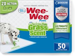 Four Paws Wee-Wee Ultimate Attractant Dog Pee Pads, Grass Scent, 22 x 23-in, 50 count