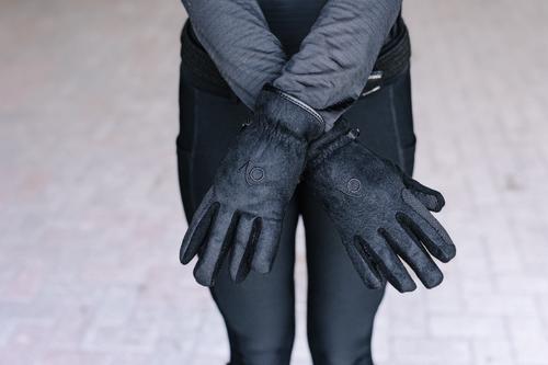 Show full view: Ovation Chd Polar Suede Fleece Barn Glove, Black/Black, Large slide 2 of 4