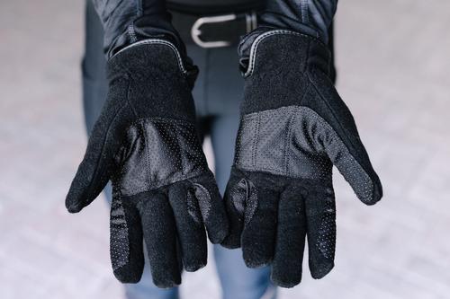 Show full view: Ovation Chd Polar Suede Fleece Barn Glove, Black/Black, Large slide 4 of 4