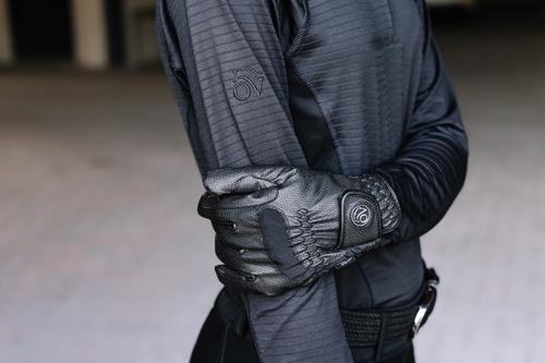 Show full view: Ovation LuxeGrip Winter Barn Glove, Black, X-Large slide 4 of 6