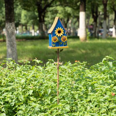 Show full view: Glitzhome Metal Sunflower Decorative Garden Birdhouse with Stake slide 3 of 9