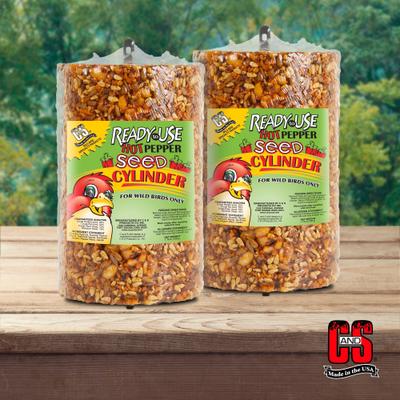 Show full view: C&S Ready-to-Use Hot Pepper Seed Cylinder Wild Bird Food, 1.76-lb, 2 count slide 9 of 10