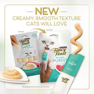 Show full view: Fancy Feast Savory Puree Naturals Tuna Flavored in a Demi-Glace Squeezable Lickable Adult Cat Treats, 0.35-oz tube, case of 4 slide 3 of 12