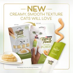 Fancy Feast Savory Puree Naturals Chicken Flavored in a Demi-Glace Squeezable Lickable Adult Cat Treats, 0.35-oz tube, case of 4 slide 2 of 8