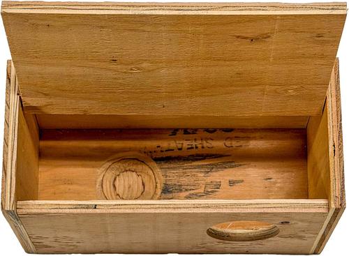 Show full view: YML IWNB6 Wooden Bird Nest Box with Lid slide 4 of 4