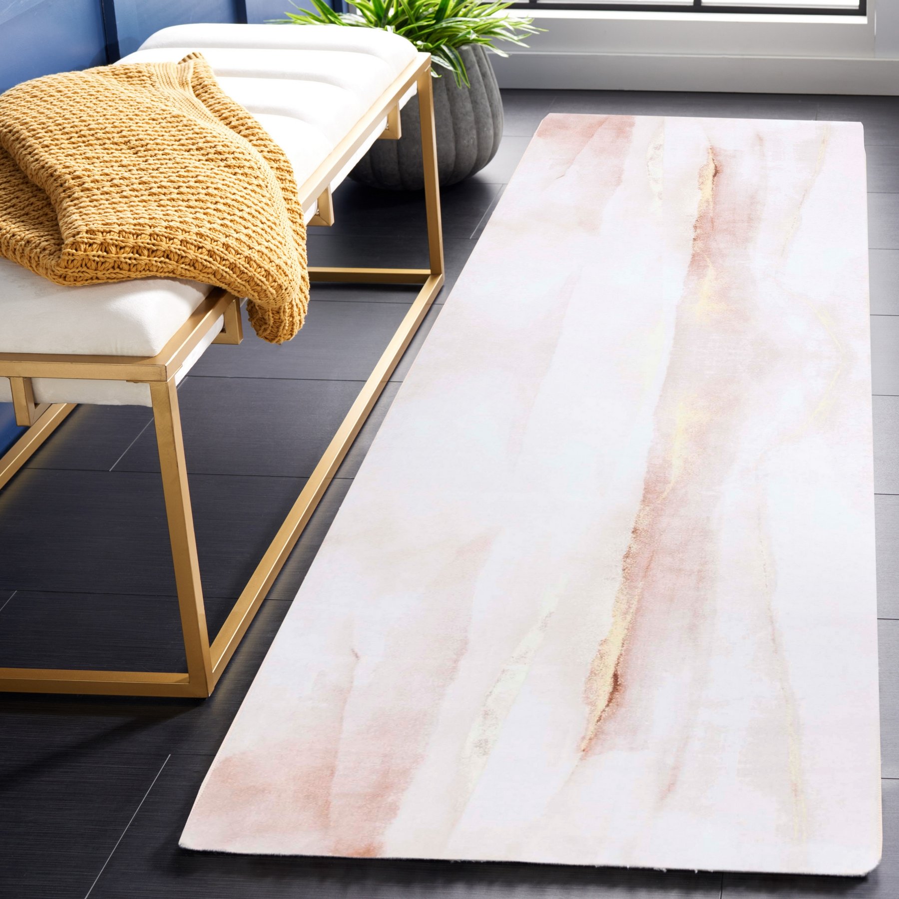 SAFAVIEH Tacoma Transitional Abstract Machine Washable Runner Rug, Beige/Gold, 2.5 x 6-ft