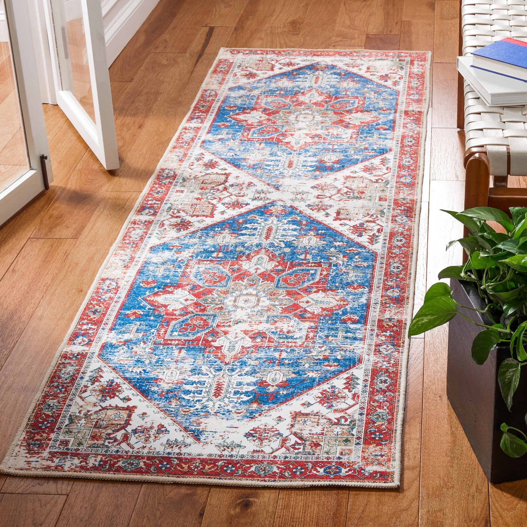 SAFAVIEH Tucson Bohemian Machine Washable Runner Rug, Blue/Red, 2.5 x 16-ft