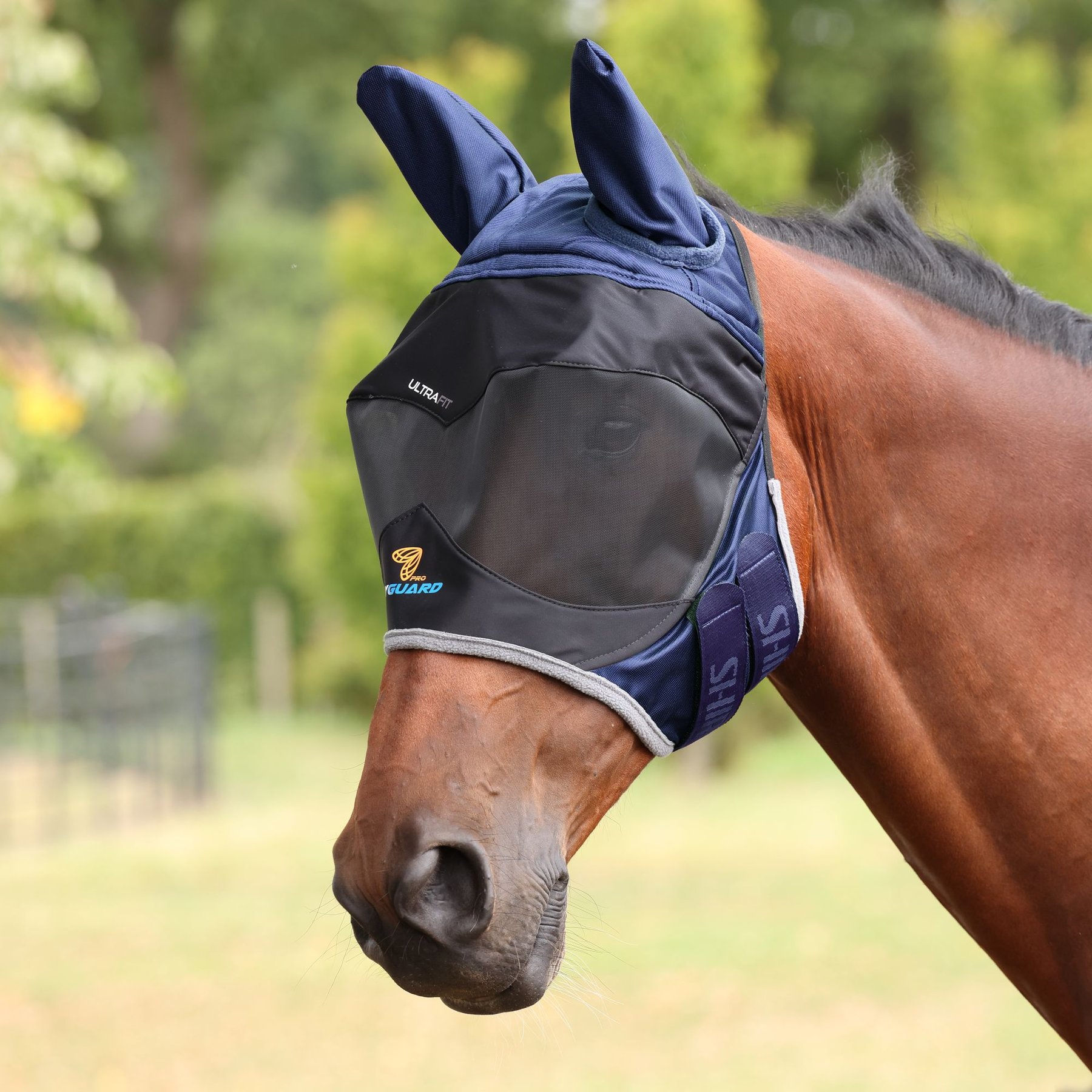 Shires Equestrian Products FlyGuard Pro Deluxe Horse Fly Mask with Ears, Navy, Full
