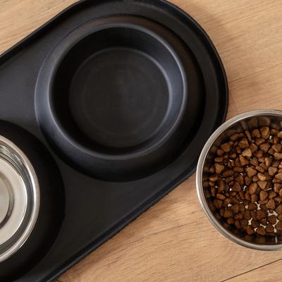 Show full view: Park Life Designs Olso Dog Diner & Placemat Set, Black, Small slide 5 of 6