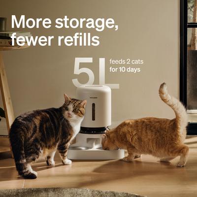 Show full view: Petlibro Granary WIFI 2.4g & 5G Automatic Two Cat & Dog Feeder slide 7 of 11