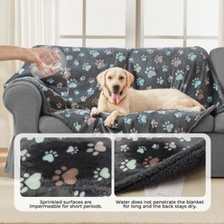 Luciphia Waterproof Reversible Sherpa Fleece Dog Blanket, Grpaw, Medium slide 2 of 7