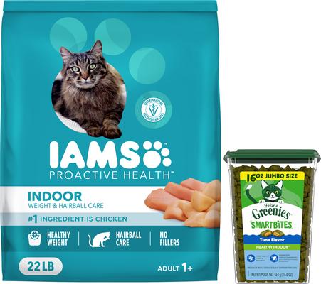Iams Proactive Health Indoor Weight & Hairball Care Chicken & Turkey Recipe Dry Cat Food & Greenies Feline SmartBites Healthy Indoor Natural Tuna Flavor Soft & Crunchy Adult Cat Treats