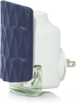Show full view: Yankee Candle ScentPlug Diffuser, Blue slide 4 of 6