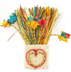 Planet Pleasures Floral Bouquet Exercise Parrot Toy, Multicolor, Large