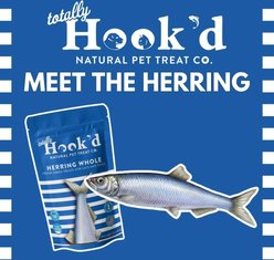 Totally Hook'd Herring Dehydrated Dog & Cat Treats, 2-oz bag slide 2 of 6