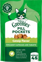 Greenies Pill Pockets Feline Catnip Flavor Natural Soft Adult Cat Treats, 1.6-oz pouch, 45 count