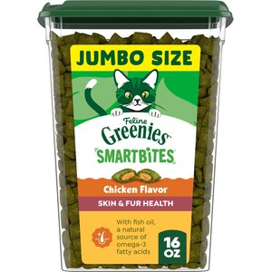 Greenies Feline SmartBites Healthy Skin & Fur Natural Chicken Flavor Soft & Crunchy Adult Cat Treats, 16-oz tub