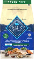 Blue Buffalo Life Protection Formula Natural Grain-Free Chicken & Potatoes Dry Dog Food, 4-lb bag