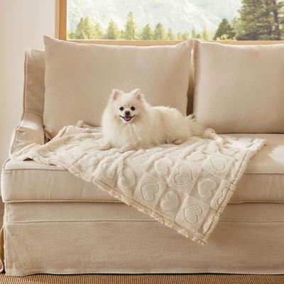 Show full view: Bedsure Washable Fleece Dog & Cat Blanket, White Heart, Small slide 9 of 9