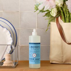 Mrs. Meyer's Clean Day Liquid Dish Soap, Rainwater Scented, 16-fl oz bottle slide 2 of 4