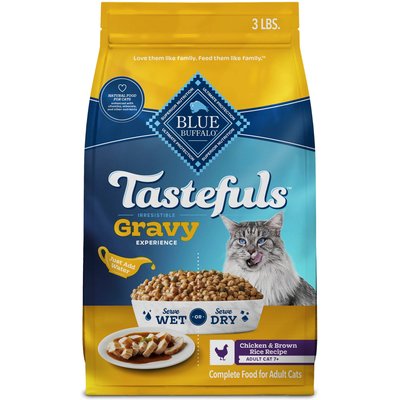 Blue Buffalo Blue Buffalo Tastefuls Irresistible Gravy Experience Adult 7+ Chicken & Brown Rice Recipe Dry Cat Food, 3-lb bag