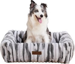 MODERN THREADS Ultra-Soft Plush Cuddler Dog Bed with Supportive Bolstered Sides & Elegant Textured Design, Silver, Medium